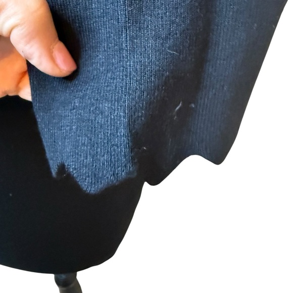 Philosophy | Scallop 3/4 Sleeve Black Sweater | Sz S - Picture 3 of 8